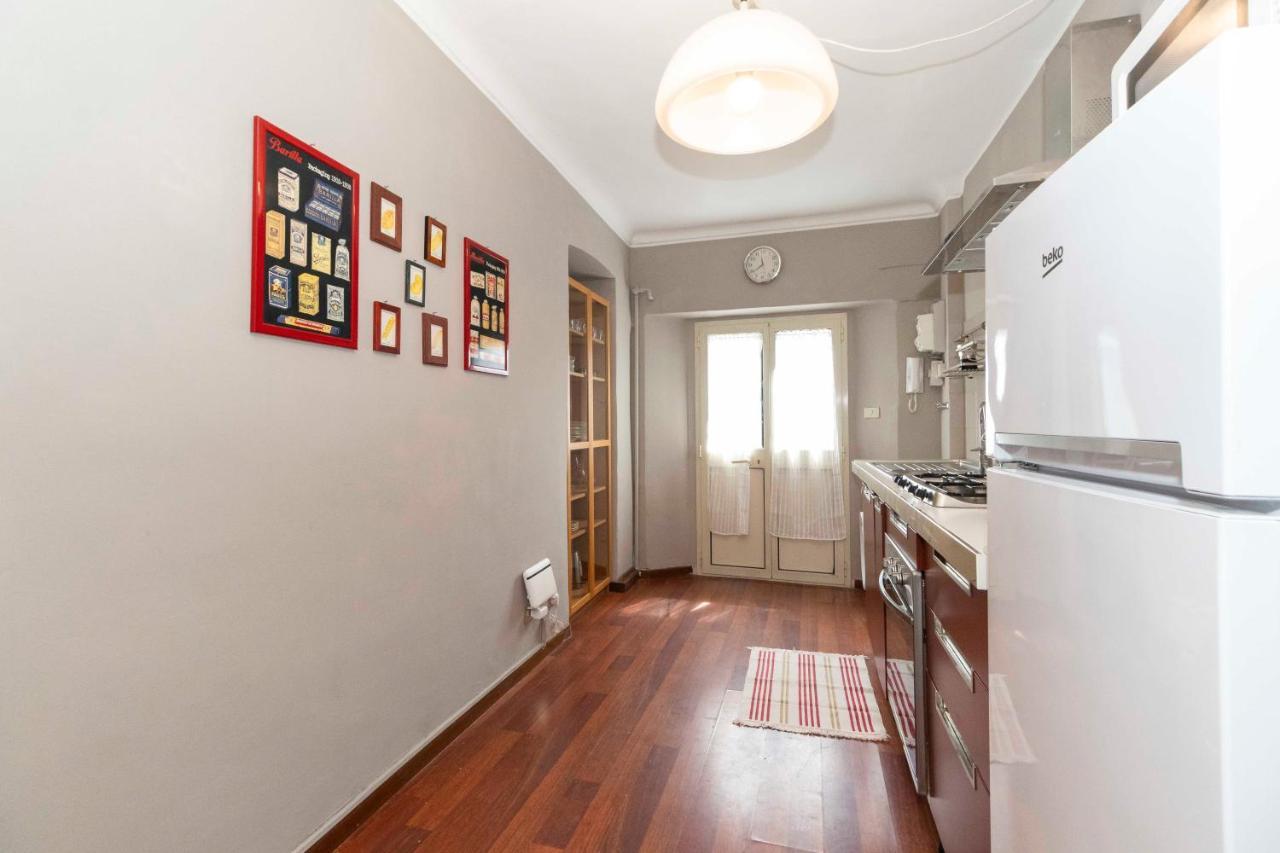 San Salvario Apt With Balcony Торино Екстериор снимка